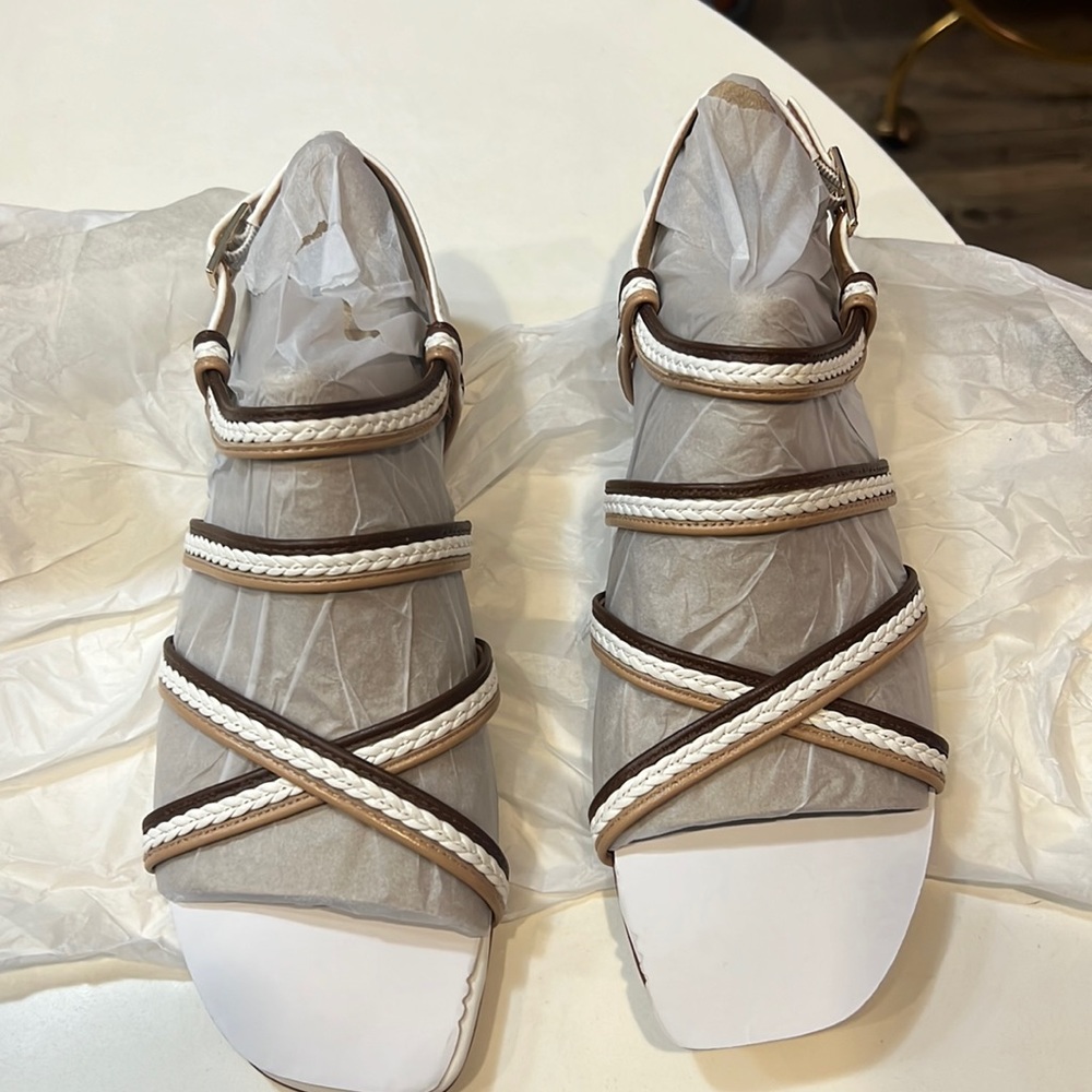 BRAND NEW ANN TAYLOR SANDALS